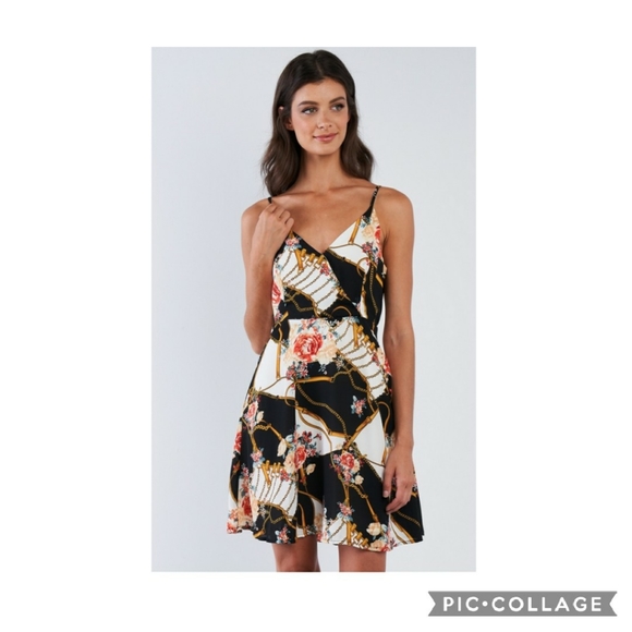 - NWT Sexy Gilli Dress / Medium - Picture 1 of 6